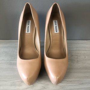 Steve Madden Nude Heels 9.5